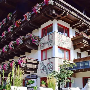Hotel & Art Kristiana, Saalbach-Hinterglemm